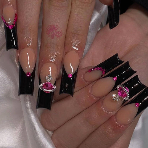 Tragen Sie Armour French Black Edge Nail Shaped Piece Queen Mother Rose Rhinestone Fake Nails