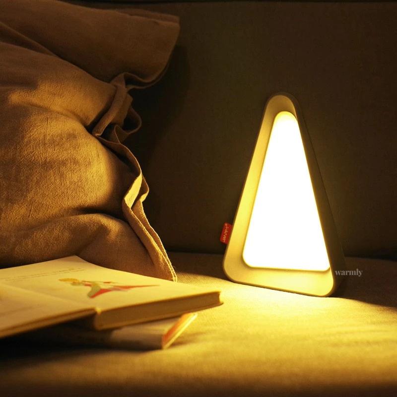 Piramade - Flip LED Desk Lamp