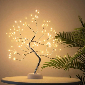 Arbre à esprit de lumière féerique