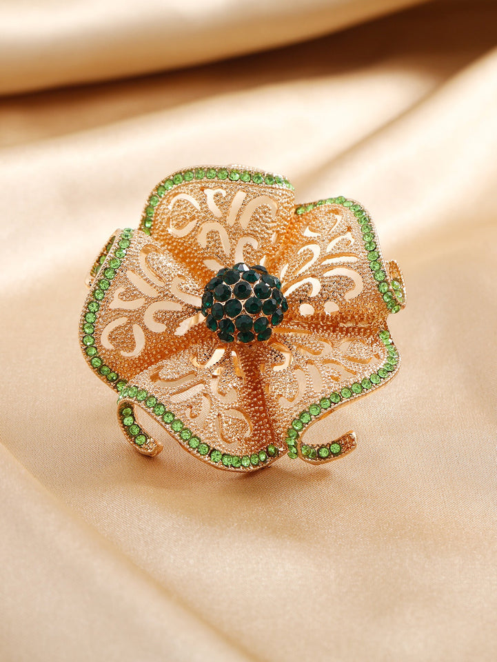 Fashion new exaggerated opening three-dimensional noble temperament retro hollow diamond flower big ring