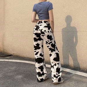 Y2K-Jeans mit Kuh-Print