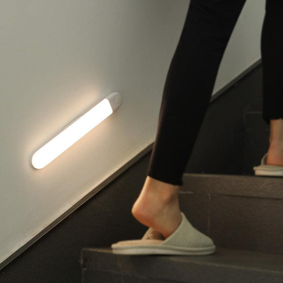 Baseus Human Body Induction Cabinet Light USB Rechargable Bedside Lamp LED Night Light