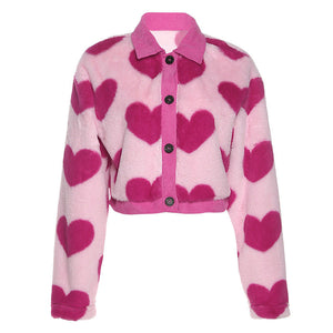 Sherpa-Jacke mit rosa Herzmuster