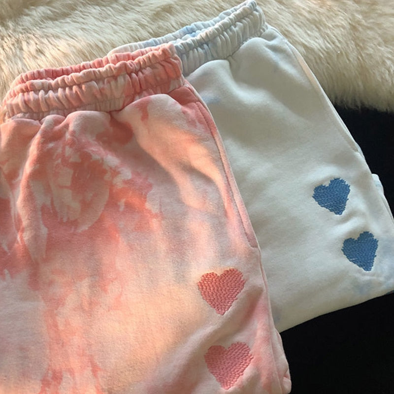 Pantalones cortos con bordado de amor