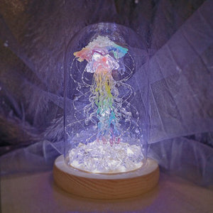 Luz nocturna de medusas